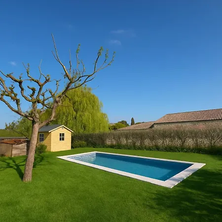 Beau Soleil Piscine Jardin Parking *